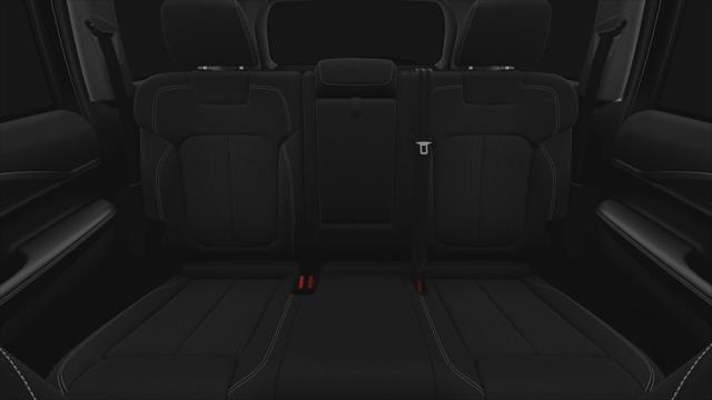 2025 Jeep Grand Cherokee GRAND CHEROKEE LAREDO 4X2
