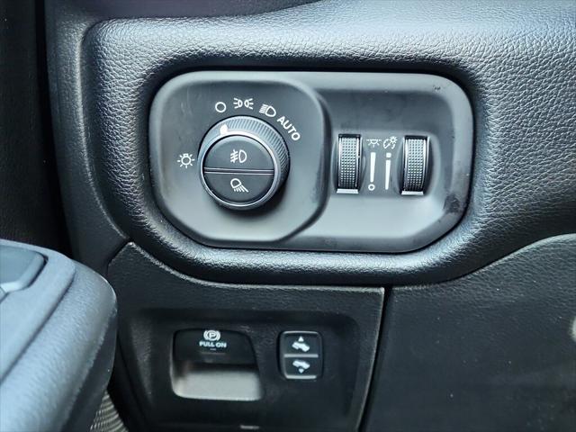 2026 Ram 1500 Big Horn Crew Cab 4x4 5'7" Box