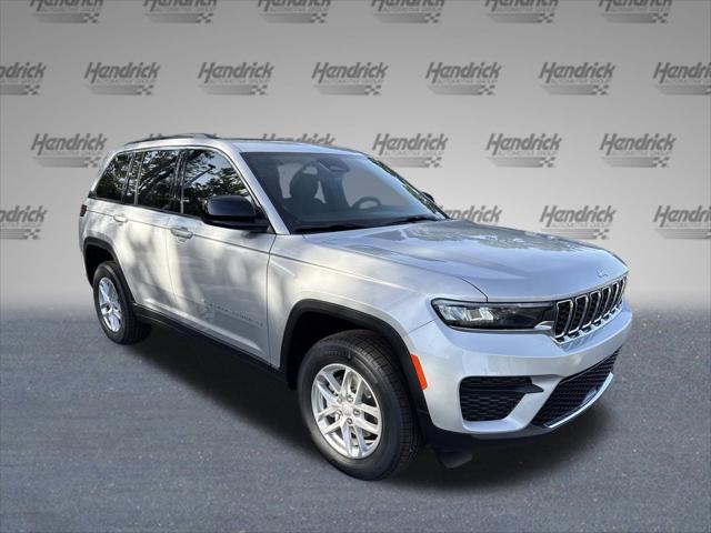 2025 Jeep Grand Cherokee GRAND CHEROKEE LAREDO X 4X2