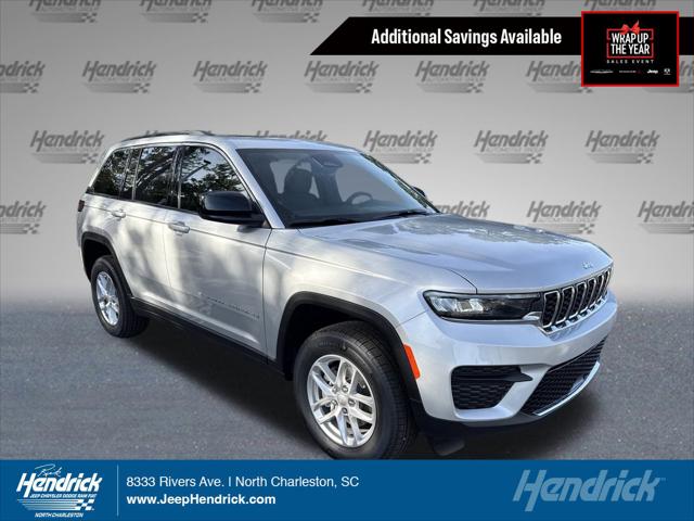 2025 Jeep Grand Cherokee GRAND CHEROKEE LAREDO X 4X2