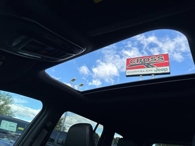 2025 Jeep Grand Cherokee GRAND CHEROKEE ALTITUDE X 4X4 2025 Jeep Grand Cherokee GRAND CHEROKEE ALTITUDE X 4X4