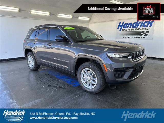 2025 Jeep Grand Cherokee GRAND CHEROKEE LAREDO X 4X2