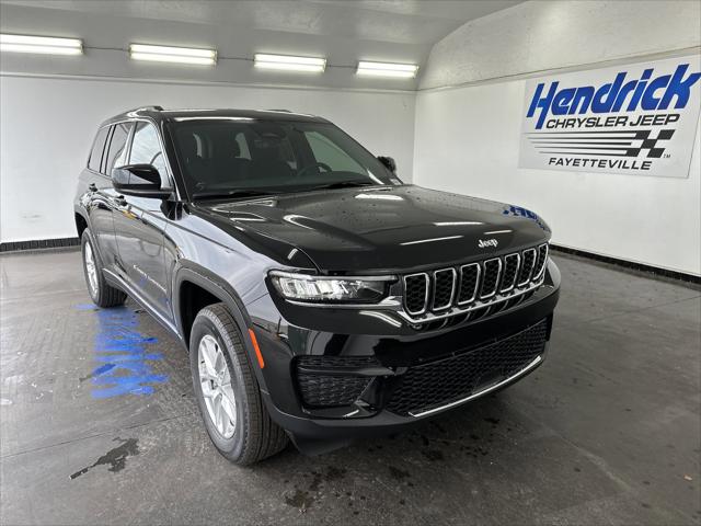 2025 Jeep Grand Cherokee GRAND CHEROKEE LAREDO X 4X2