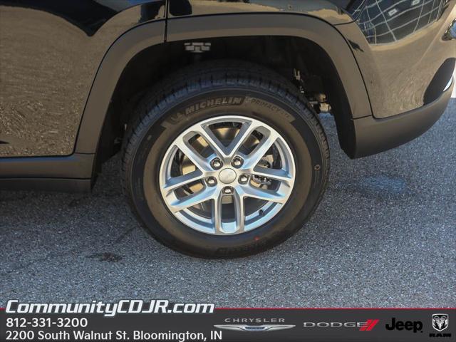 2025 Jeep Grand Cherokee GRAND CHEROKEE LAREDO X 4X4 2025 Jeep Grand Cherokee GRAND CHEROKEE LAREDO X 4X4