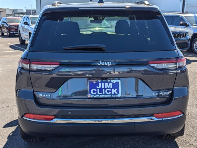 2025 Jeep Grand Cherokee GRAND CHEROKEE LAREDO 4X4