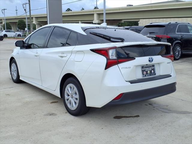 2020 Toyota Prius LE