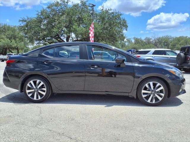 2021 Nissan Versa SR Xtronic CVT