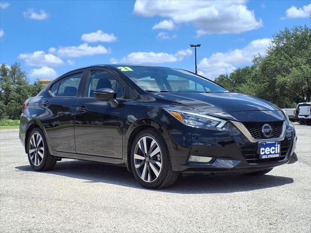 2021 Nissan Versa SR Xtronic CVT
