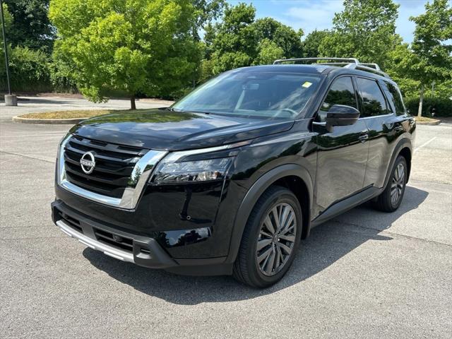 2025 Nissan Pathfinder SL 4WD