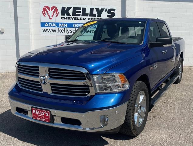 2017 RAM 1500 Big Horn Crew Cab 4x4 64 Box