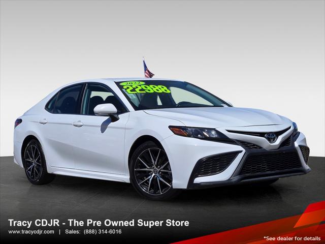 2022 Toyota Camry SE