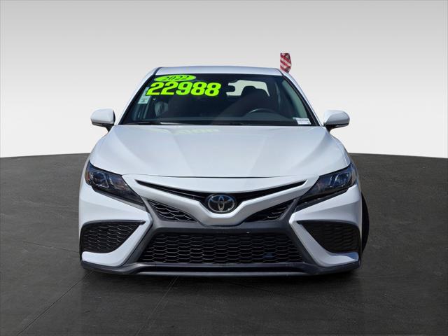 2022 Toyota Camry SE