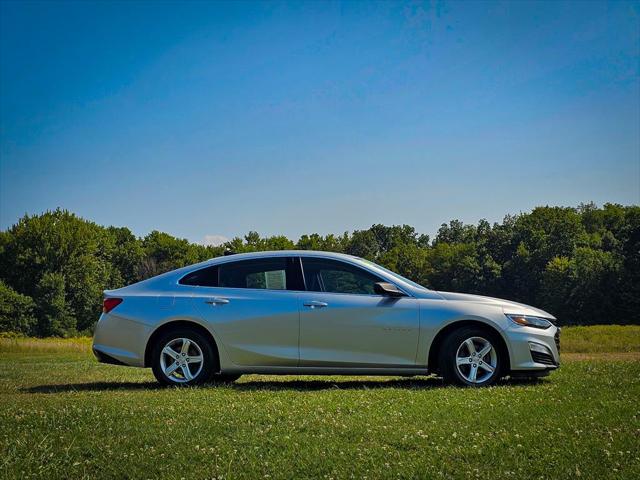 2021 Chevrolet Malibu FWD 1FL 2021 Chevrolet Malibu FWD 1FL