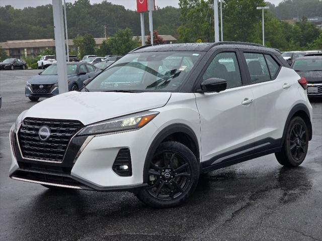 2024 Nissan Kicks SR Xtronic CVT