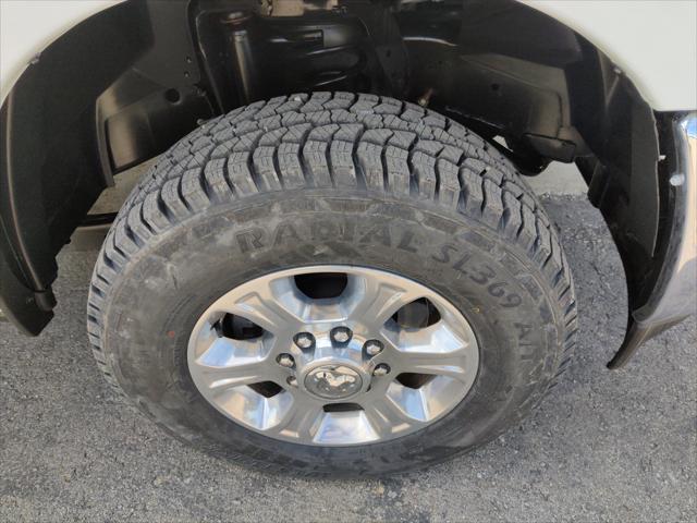 2022 RAM 2500 Big Horn Crew Cab 4x4 8 Box 2022 RAM 2500 Big Horn Crew Cab 4x4 8 Box