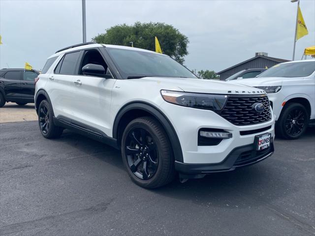 2023 Ford Explorer ST-Line