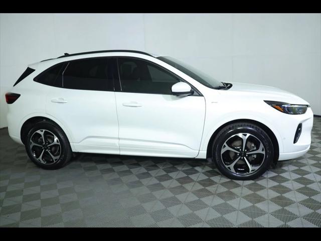 2023 Ford Escape ST-Line Elite