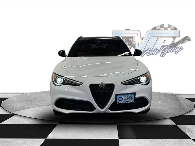 2022 Alfa Romeo Stelvio Veloce Ti AWD