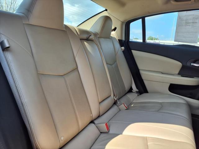 2013 Chrysler 200 Limited