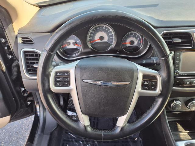 2013 Chrysler 200 Limited