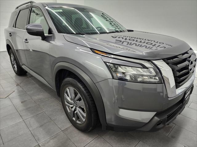 2025 Nissan Pathfinder SV 4WD