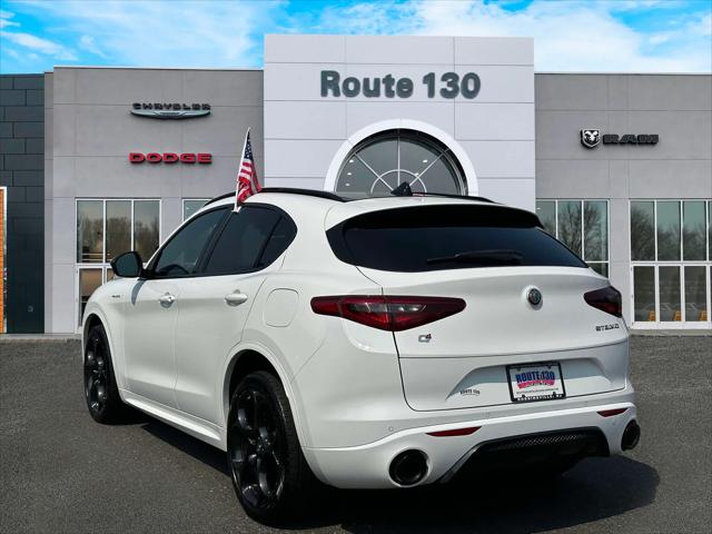2022 Alfa Romeo Stelvio Veloce Ti AWD