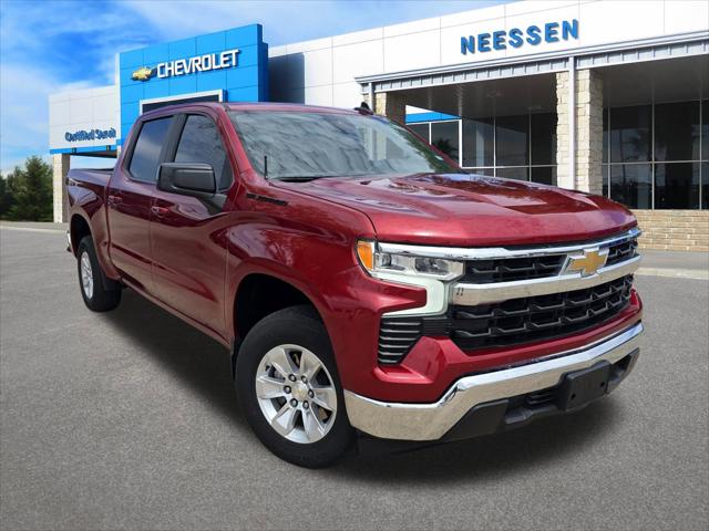 2023 Chevrolet Silverado 1500 2WD Crew Cab Short Bed LT