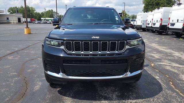 2024 Jeep Grand Cherokee L Laredo X 4x4