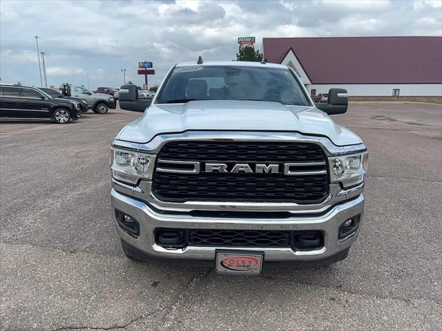 2023 RAM 3500 Big Horn Crew Cab 4x4 8 Box 2023 RAM 3500 Big Horn Crew Cab 4x4 8 Box