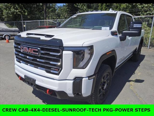 2025 GMC Sierra 2500HD 4WD Crew Cab Standard Bed AT4