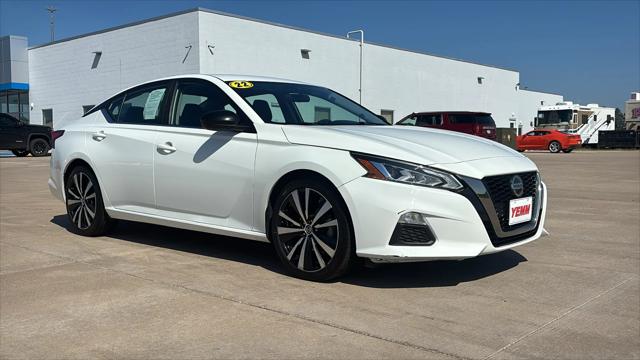 2022 Nissan Altima SR FWD 2022 Nissan Altima SR FWD