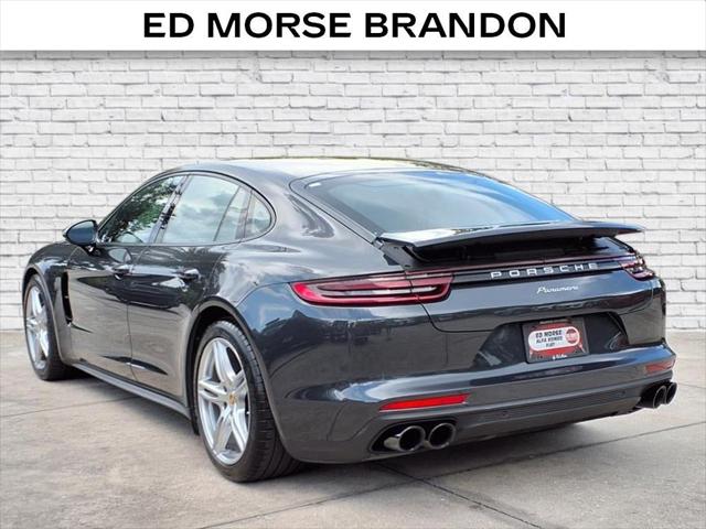 2018 Porsche Panamera 4 2018 Porsche Panamera 4