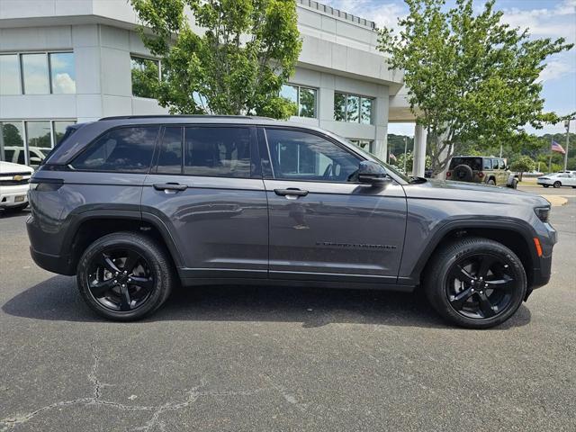 2022 Jeep Grand Cherokee Altitude 4x4