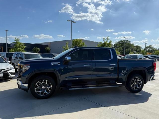 2022 GMC Sierra 1500 2WD Crew Cab Short Box SLT