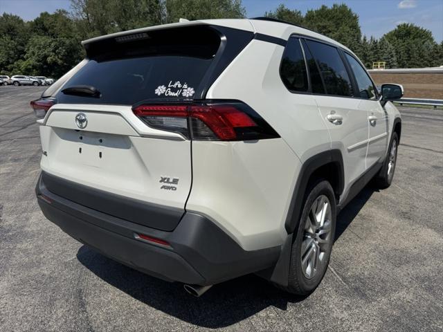 2022 Toyota RAV4 XLE Premium
