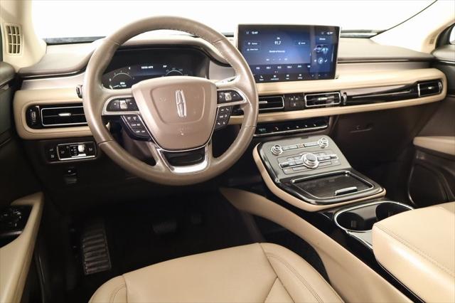 2022 Lincoln Nautilus Standard