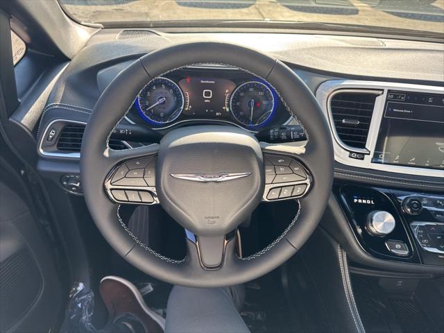 2026 Chrysler Pacifica PACIFICA LIMITED AWD