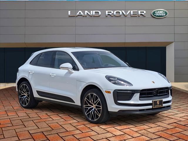 2023 Porsche Macan T