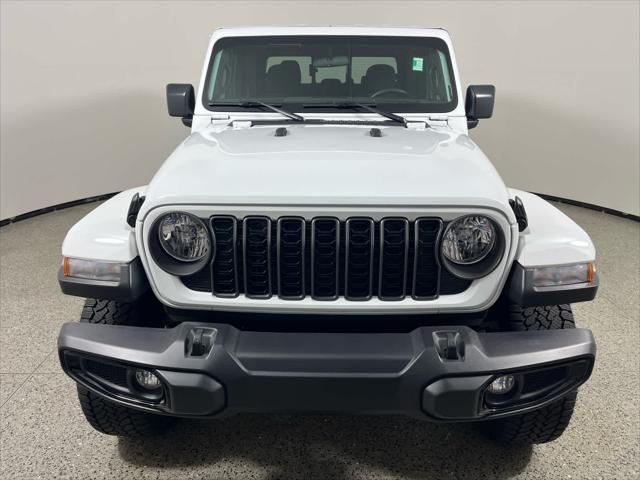 2025 Jeep Gladiator Nighthawk