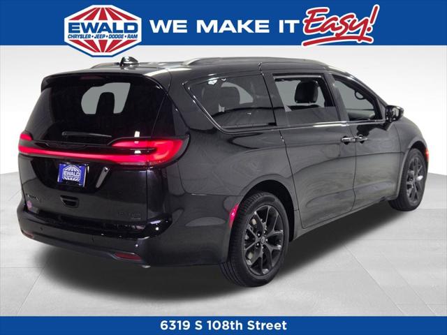 2026 Chrysler Pacifica PACIFICA LIMITED AWD