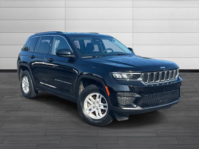 2023 Jeep Grand Cherokee Laredo 4x4
