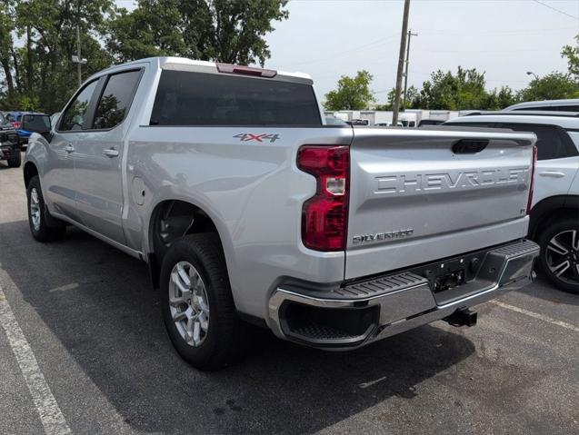2022 Chevrolet Silverado 1500 4WD Crew Cab Short Bed LT with 2FL