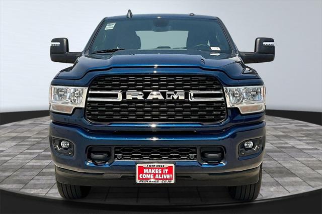 2024 RAM 2500 Big Horn Crew Cab 4x4 64 Box 2024 RAM 2500 Big Horn Crew Cab 4x4 64 Box