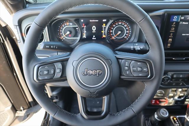 2025 Jeep Gladiator GLADIATOR MOJAVE 4X4