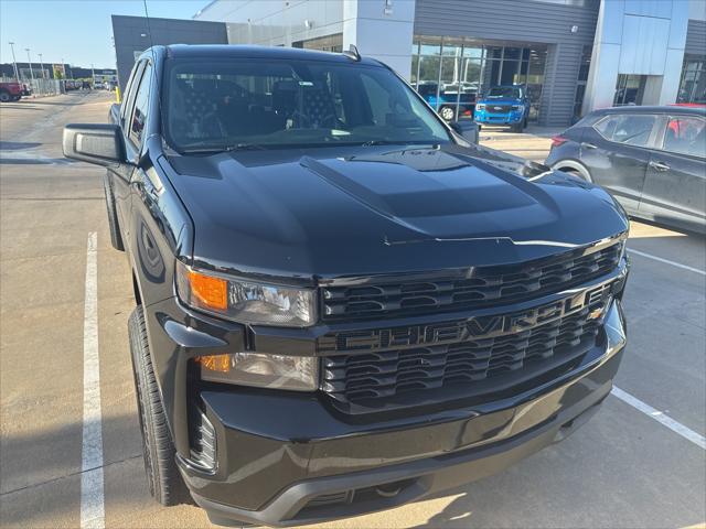 2020 Chevrolet Silverado 1500 2WD Double Cab Standard Bed Custom