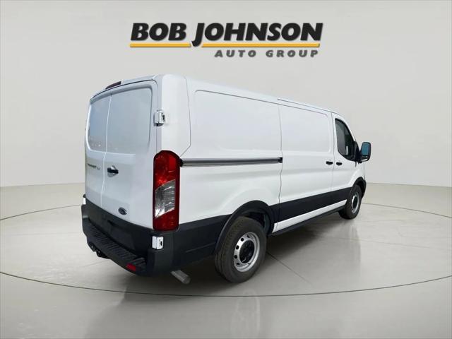 2025 Ford Transit Cargo Van T-150