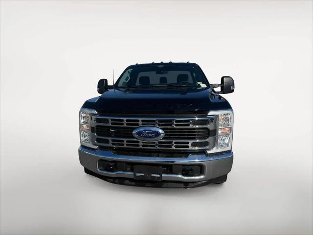 2024 Ford F-350 XLT