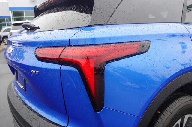 2025 Chevrolet V Blazer eAWD LT