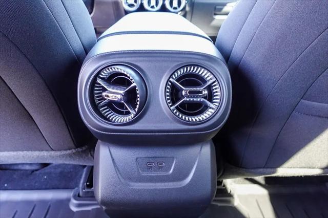 2025 Chevrolet V Blazer RWD LT