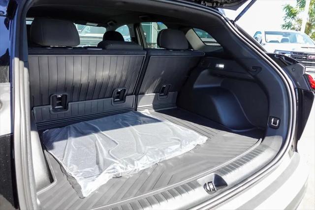2025 Chevrolet V Blazer RWD LT